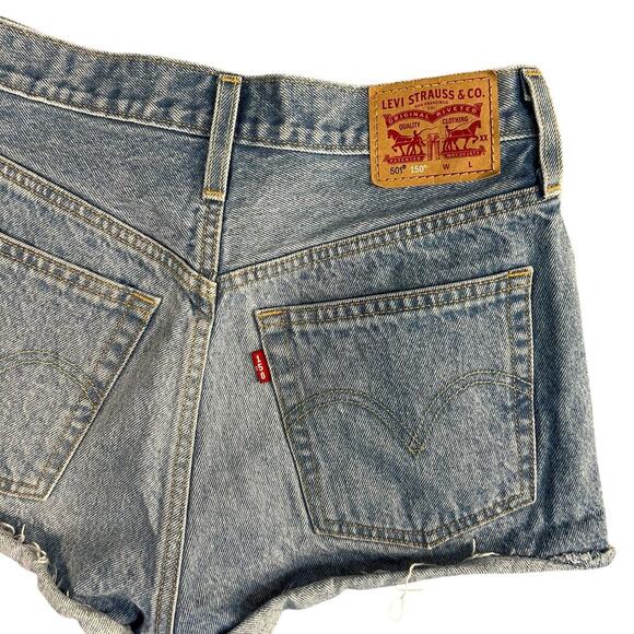 Womens Levis 501xx 150 Checker Heart Patch Shorts 30" Butterfly July 4th - Picture 7 of 8